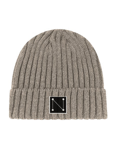NUAGE RIBBED TOQUE WITH PATCH