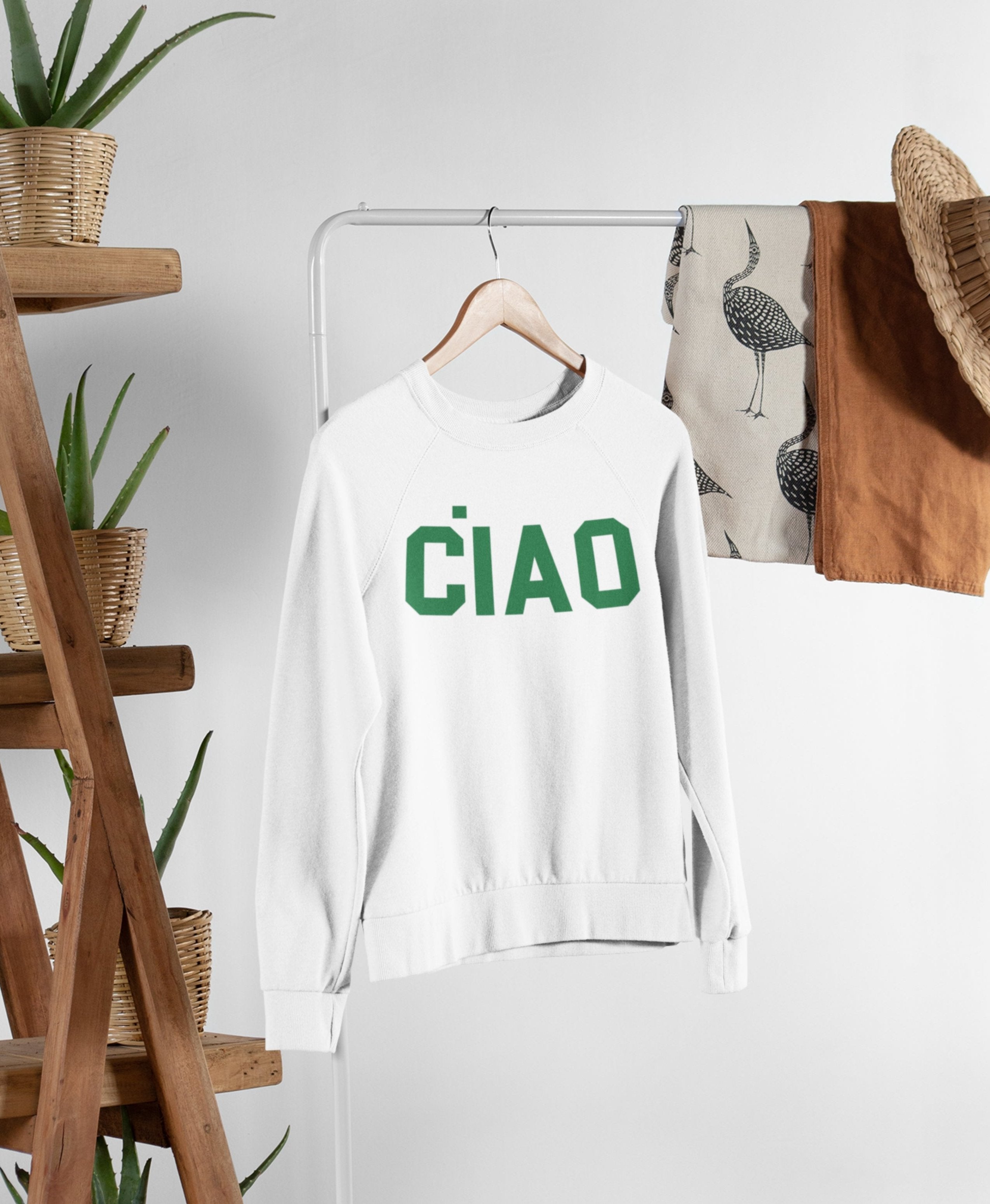 Ciao Crewneck block letters